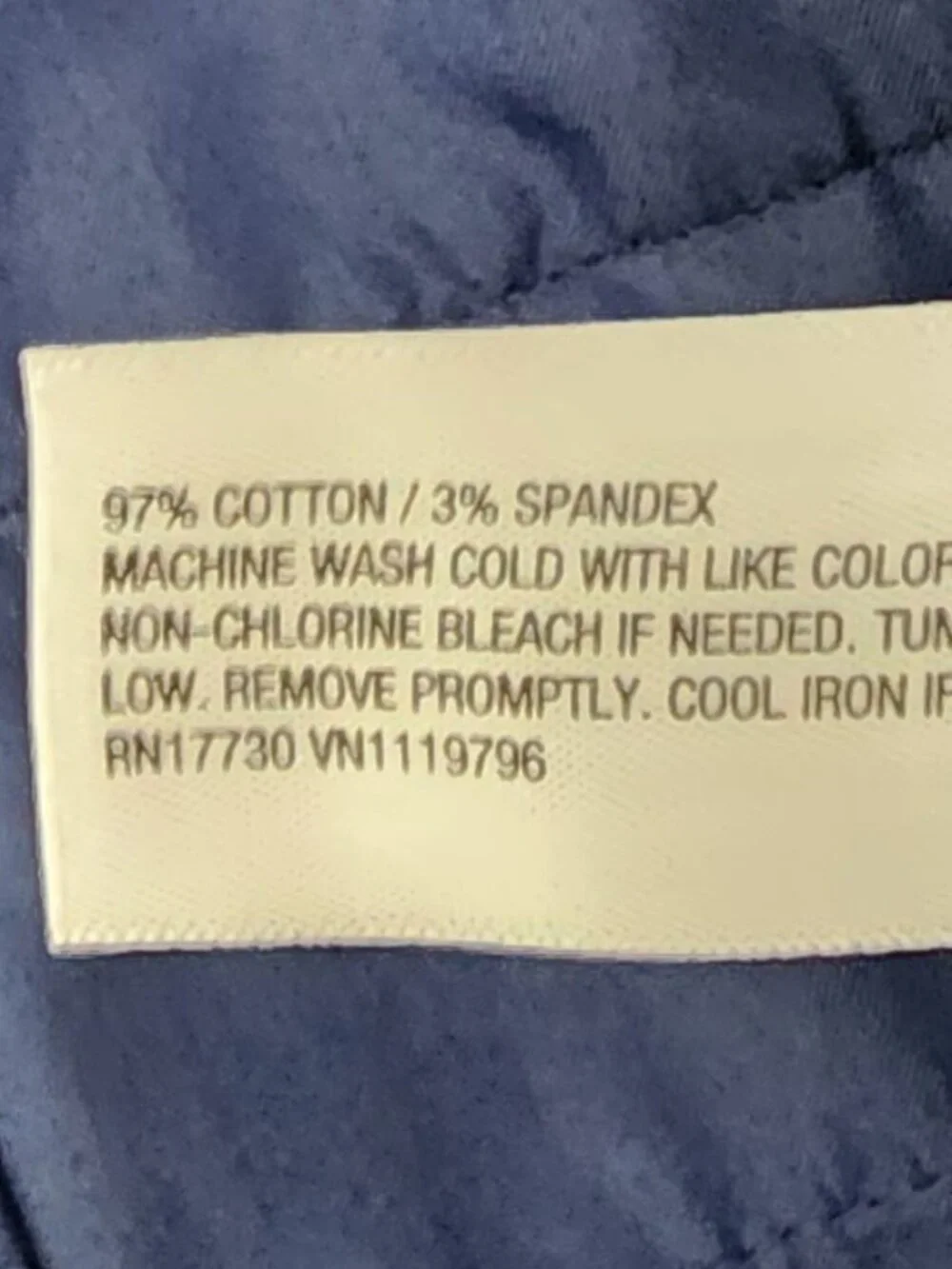Goodfellow & Co Men’s Size 38 Navy Blue Pleated Cotton Stretch Chino Shorts